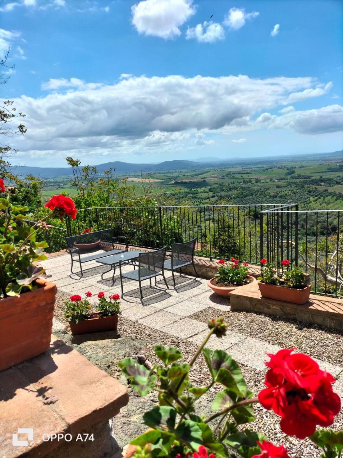 Tenuta Di Montemassi Fattoria Экстерьер фото